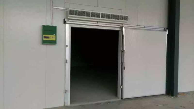 解密冷庫門：看似封閉的設(shè)計藏著哪些安全玄機(jī)？
